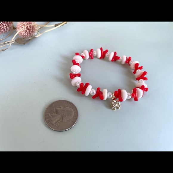 LELE SADOUGHI Riviera Red Coral & Pearl Stretch Bracelet - Picture 4 of 4